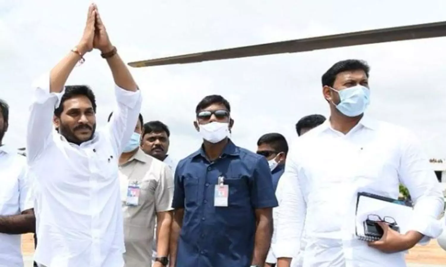 ys jagan, tirupathi ys jagan, tirupathi