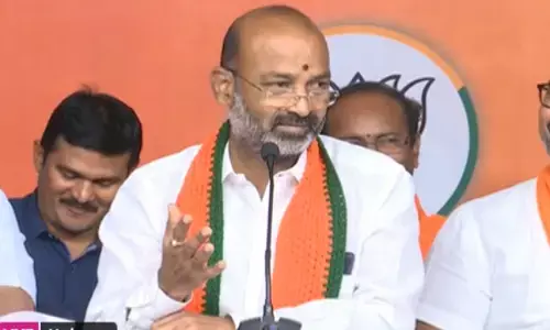 bandi sanjay, bjp, nalgonda, trs, attack