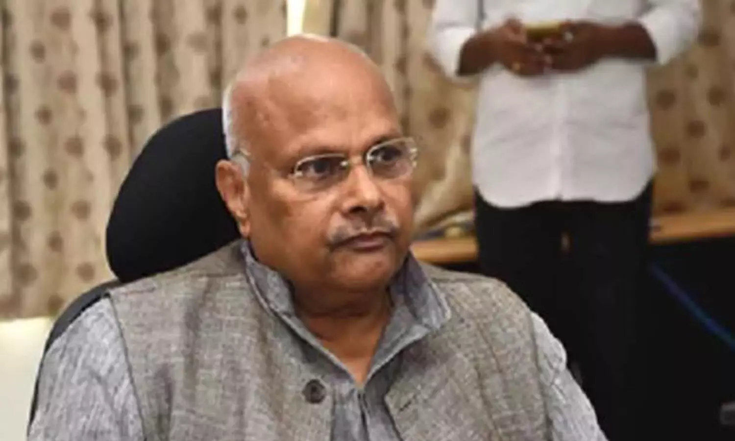 ys jagan, yanamala ramakrishnudu, assembly, chandrababu