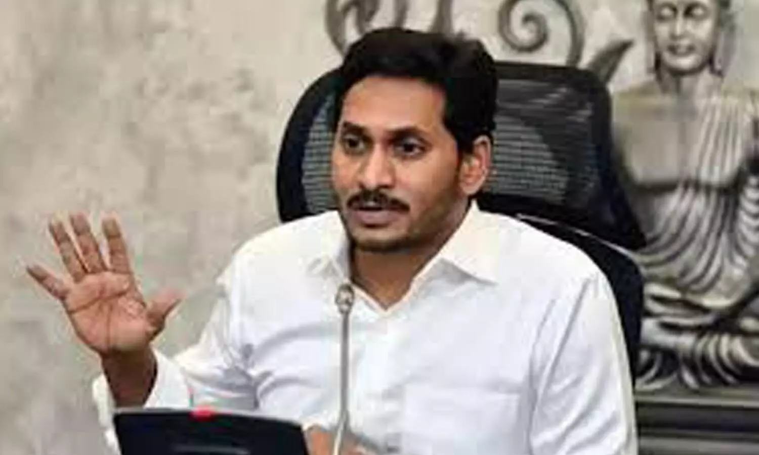 ys jagan, hyderabad, krishna mohan, osd