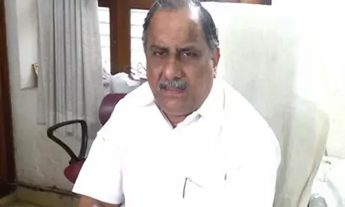 mudragada padmanabham, jagan, new districts, letter