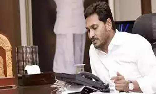 ys jagan, kaikala satyanarayana, phone, appolo hospital