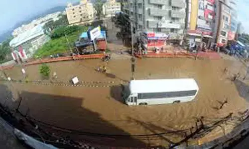 tirupathi, heavy rains, houses, floods