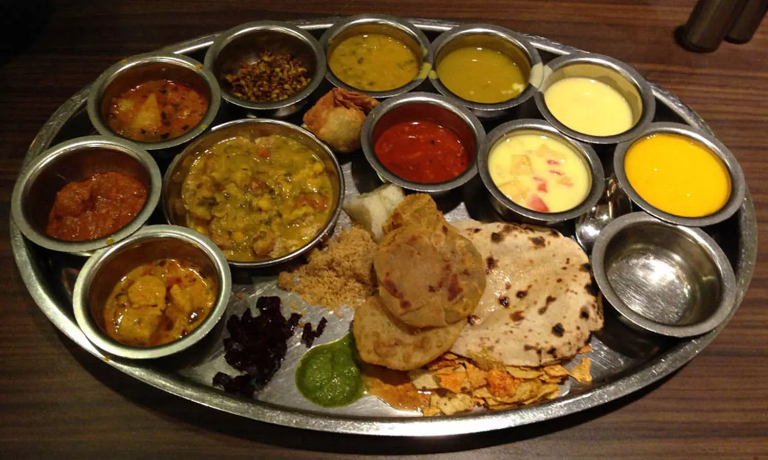 telangana, corona virus, hotels, vaccination, mask