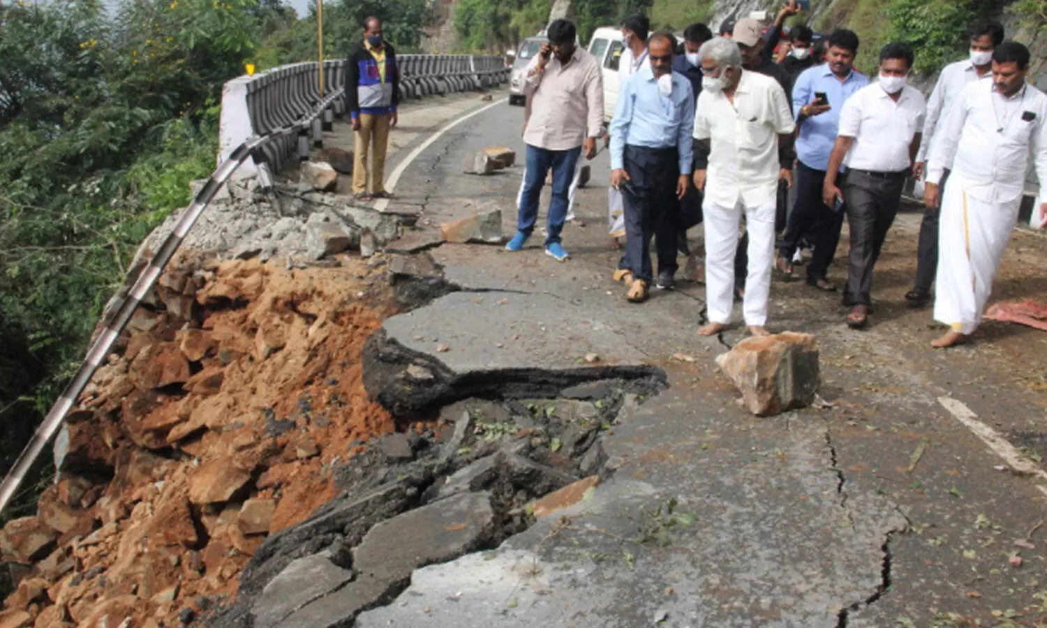 tirumala, ghat roads, ttdp, link road, iit experts