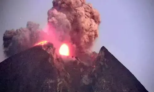 volcono, indonesia, 13 people died