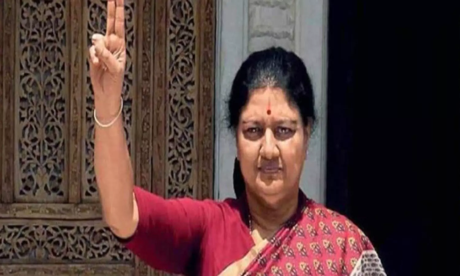 panneer selvam, palani swamy, tamilnadu, sasikala, aidmk