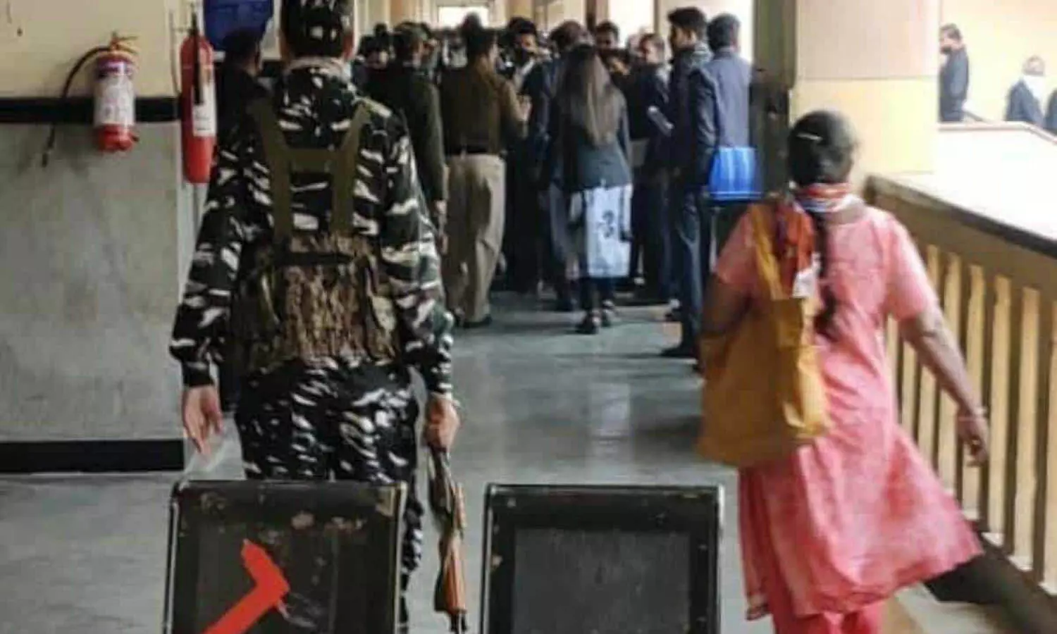 court, blast, delhi, rohini court, laptop