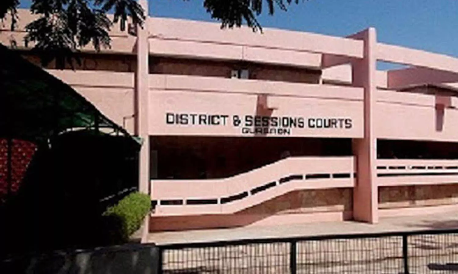 mubai court, gurav, six months prison, women