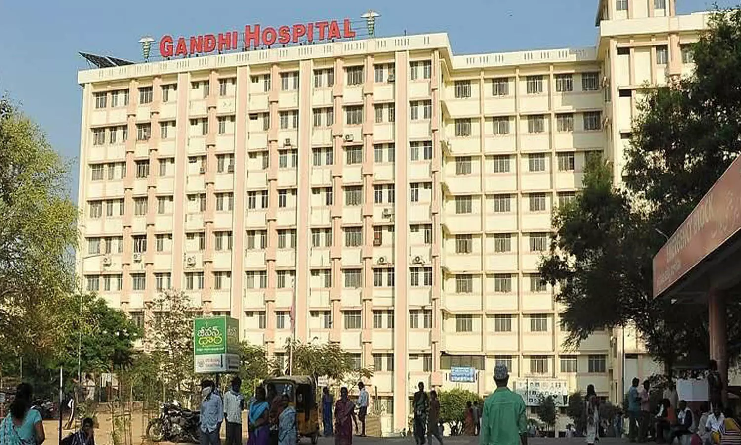 gandhi hospital, kovid 19, country, record