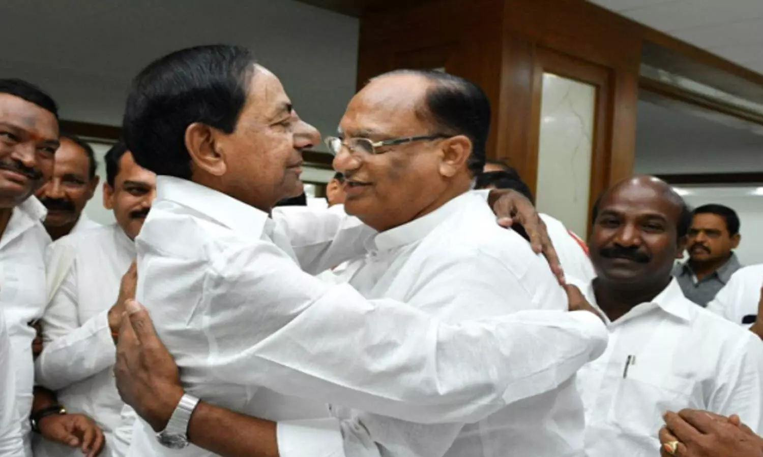 gutha sukhendrar reddy, kcr, council chairmana, cabinet