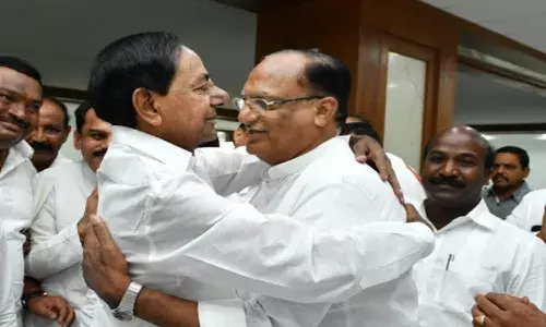 gutha sukhendrar reddy, kcr, council chairmana, cabinet