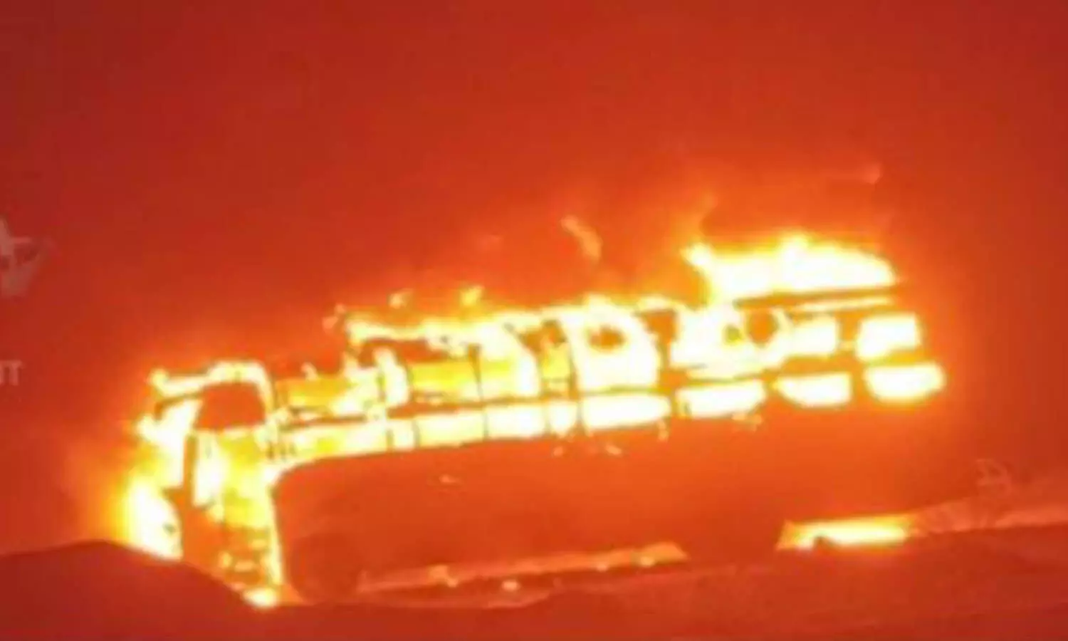 privat bus, fire, chirala, prakasam district, hyderabad privat bus, fire, chirala, prakasam district, hyderabad