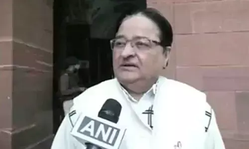 18 ఏళ్లకు ఓటు వేయొచ్చు..కానీ పెళ్లి చేసుకోకూడదా ?