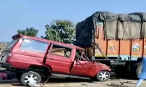 ఘోర రోడ్డుప్రమాదం.. ఆరుగురు దుర్మరణం