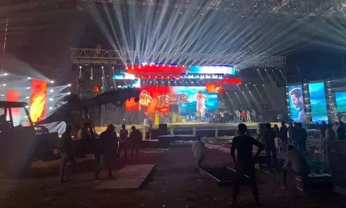 ఆర్ఆర్ఆర్ బ్లాస్టింగ్ ప్రీ రిలీజ్ ఈవెంట్ కు సర్వం సిద్ధం