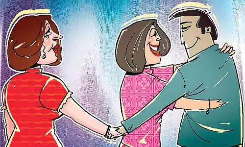 11 ఏళ్లు సహజీవనం.. అనుమానంతో తల్లీ - కూతురిపై..