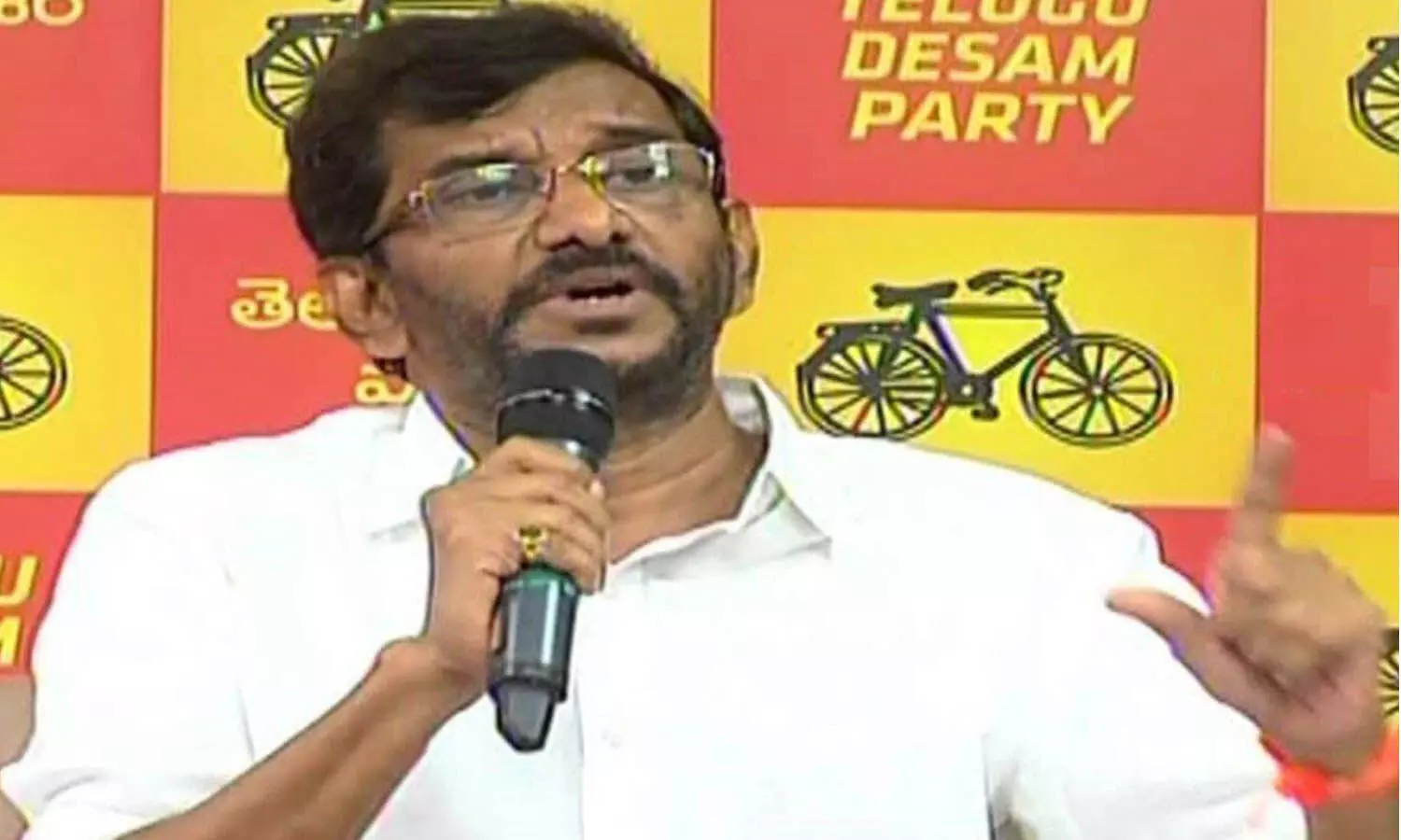 somireddy chandramohanreddy tdp, goa  liquor, nellore, cbi enquiry