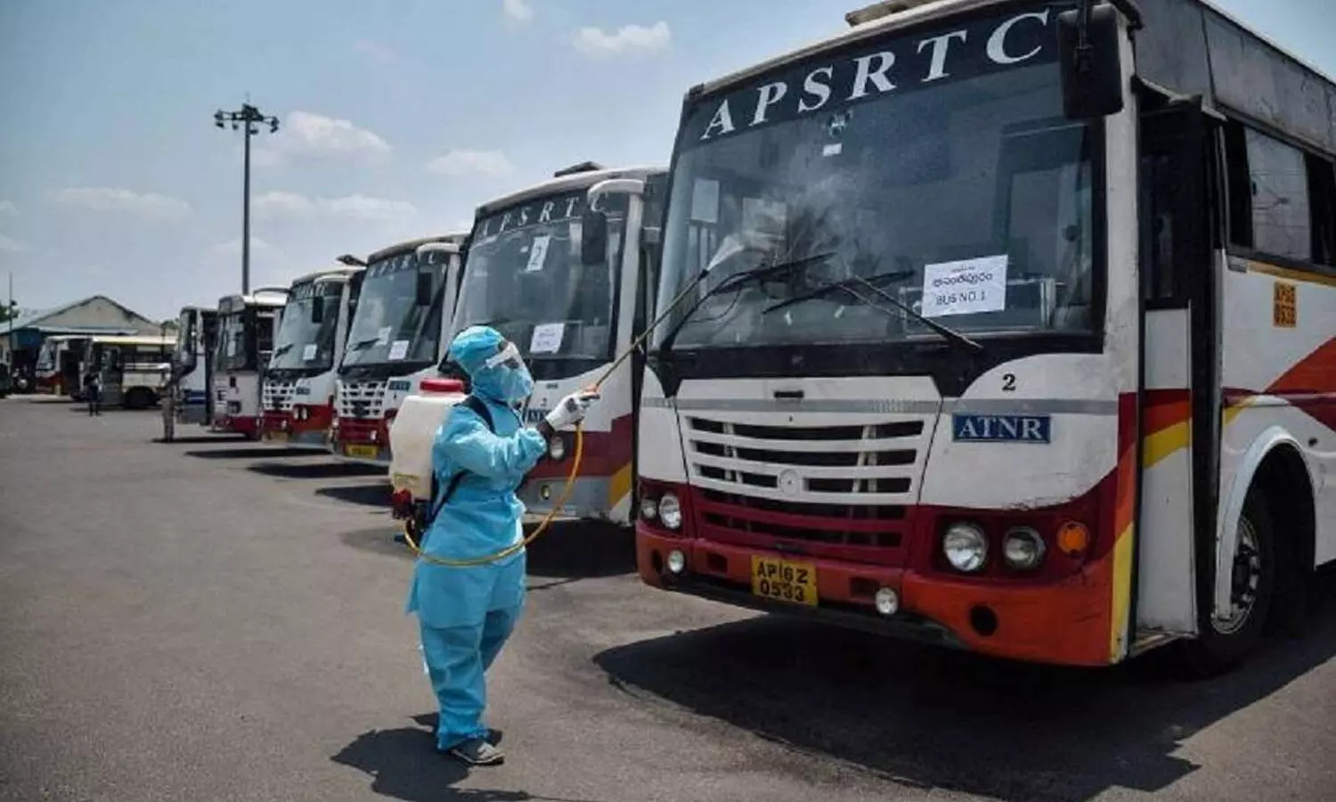 తెలంగాణ నుంచి ఏపీకి స్పెషల్ బస్సులు..