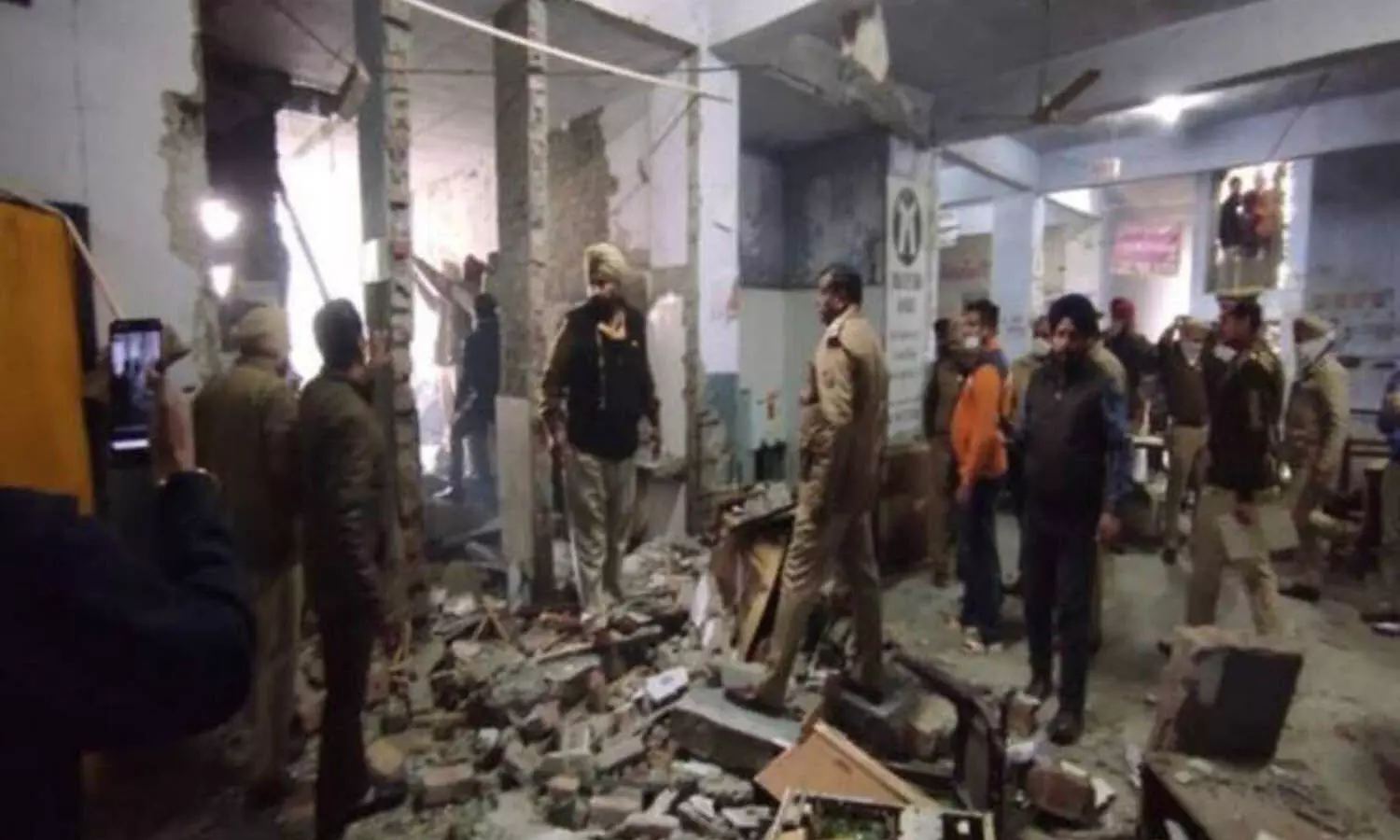 bomb blast, punjab, ludhiana, court complex, died