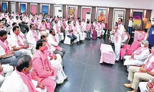 kcr, dalith bandhu, scheme, telangana, mlas,pilot project