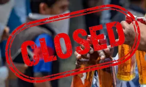 మద్యంబాబులకు షాక్.. న్యూయర్ డే లిక్కర్ షాపులు బంద్