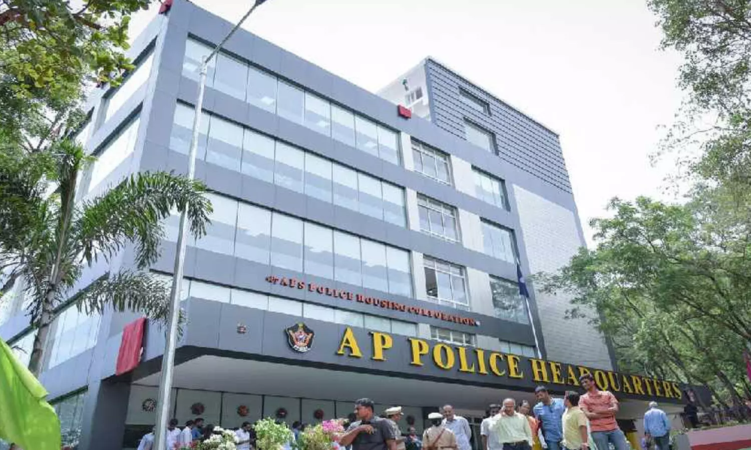 లవ్ లైఫ్ చీటింగ్ కేసు.. రూ.23 లక్షలు కాజేశారు !