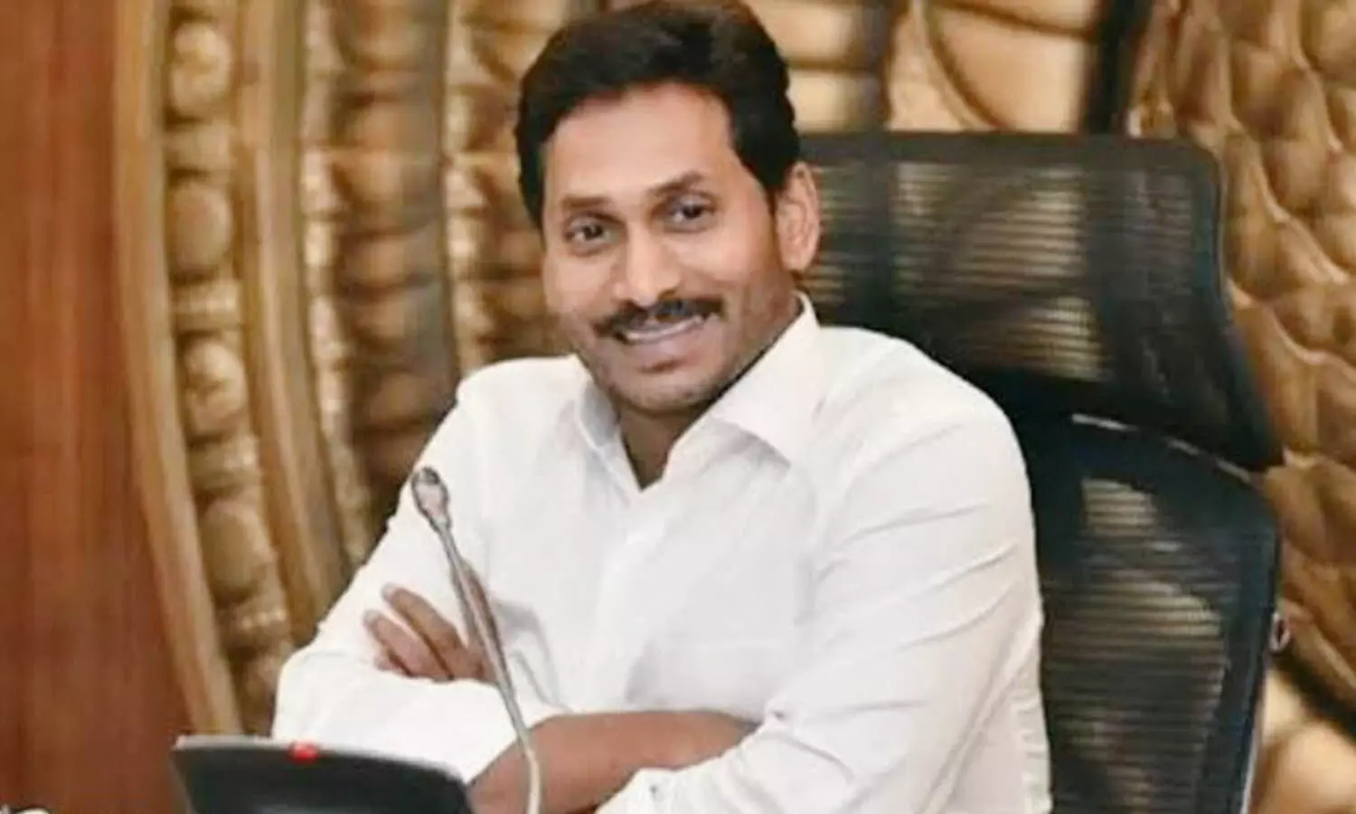 ys jagan, employees, prc, finance department, sankranthi