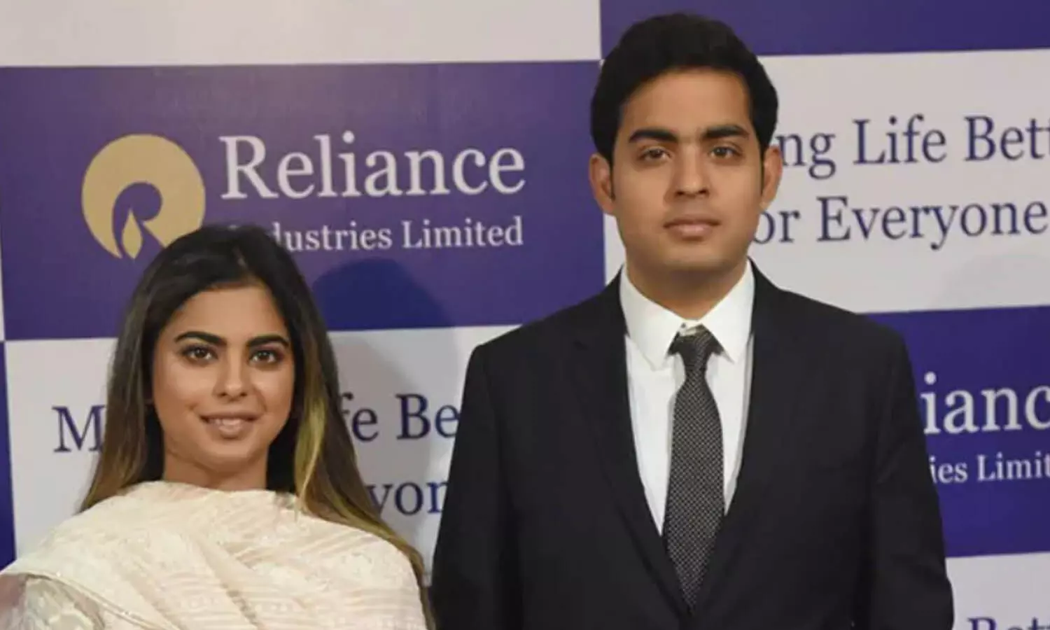 mukehsh ambani, akash ambani, reliance industries