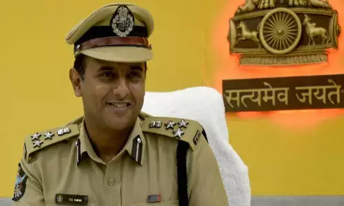 vangaveeti radha, kranthi rana, vijayawada police commissioner, recky