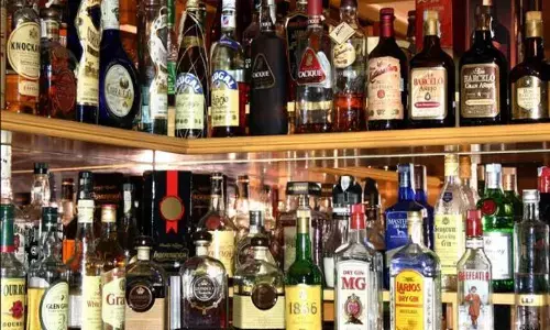 new liquor policy, liqour shops, individuals, andhra pradesh, nda government has brought a new liquor policy in ap, AP new liquor Price List, AP liquor policy 2024, New liquor policy in ap  today