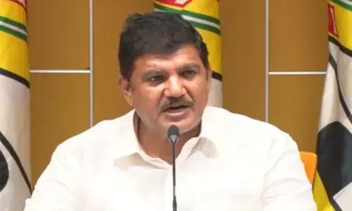 dhulipallla narendra, kodali nani, casino, gudivada