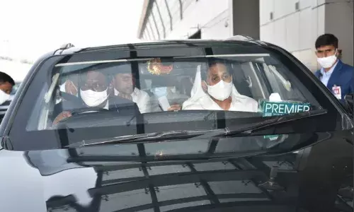 ys jagan, delhi, amith shah, nithi gadkari