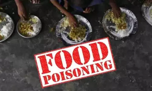 ఇంజినీరింగ్ కాలేజీలో ఫుడ్ పాయిజన్.. 40మందికి అస్వస్థత !