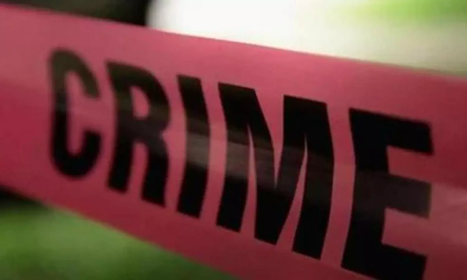 attakck, wife, naresh, madhavi, kurnlool district, adoni