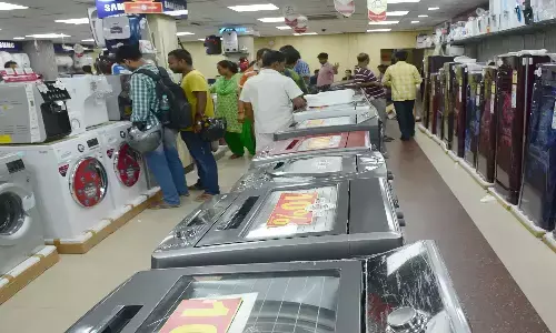 న్యూ ఇయర్ షాక్ : భారీగా పెరగనున్న ఎలక్ట్రానిక్ వస్తువుల ధరలు..