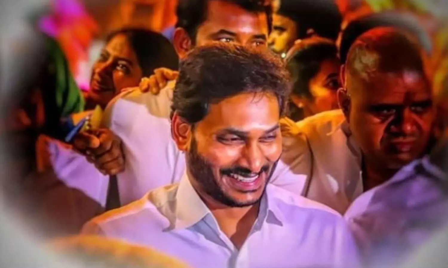 ys jagan, chief minister, chiranjeevi, movie tickets, andhra pradesh