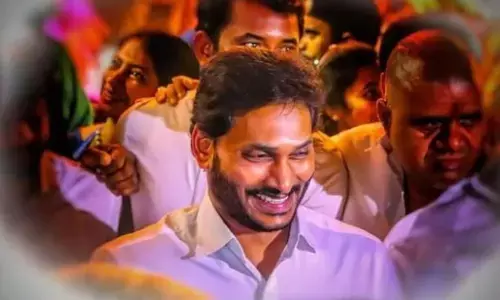 ys jagan, chief minister, chiranjeevi, movie tickets, andhra pradesh