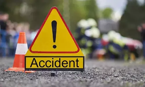road accident,   kurnool, car, well