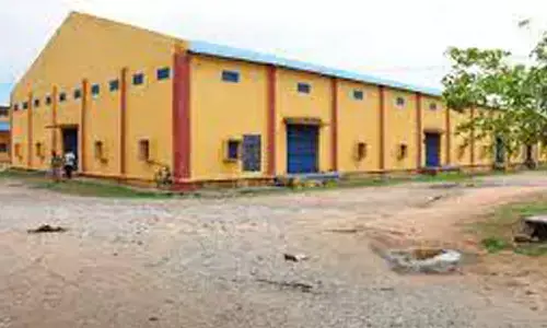 scam, telangana, wear housing, five crores