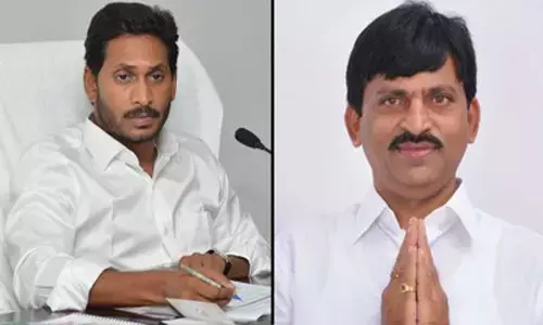 ys jagan, ponguleti srinivasa reddy, trs, ysrcp, telangana