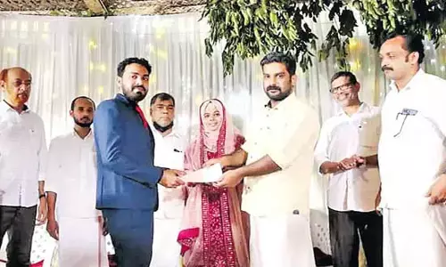 ఆదర్శం.. పెళ్లికయ్యే ఖర్చుతో ఏడు కుటుంబాల్లో వెలుగు నింపిన వధువు