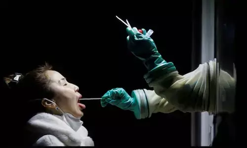 కరోనా కొత్తవేరియంట్.. ప్రతి ముగ్గురిలో ఒకరు మృతి