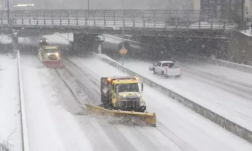 అగ్రదేశాన్ని వణికిస్తోన్న మంచు తుఫాను.. వేలసంఖ్యలో విమానాలు రద్దు