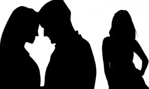 ఆమె కూడా మనతో ఉంటుంది.. భార్యకు ప్రపోజల్ పెట్టిన భర్త.. ఆ తర్వాత ?