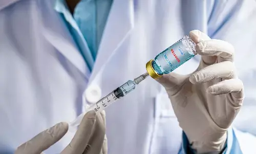 ఈ నంబరుకు కాల్ చేస్తే.. ఇంటికే బూస్టర్ డోస్