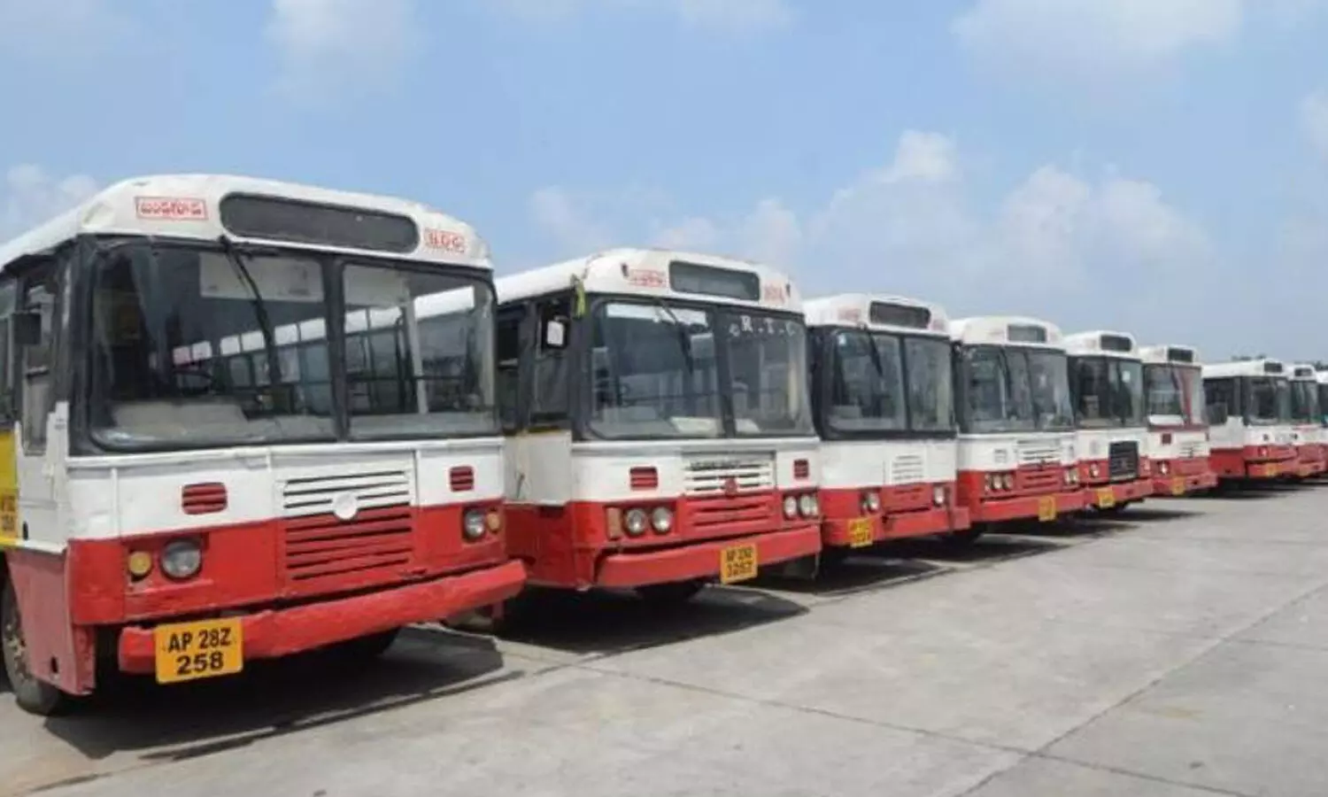 సమ్మెకు మేం మద్దతివ్వట్లేదు : ఆర్టీసీ ఎస్సీ, ఎస్టీ ఉద్యోగుల సంఘం