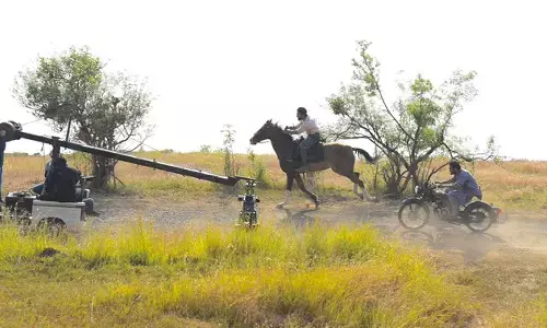 ఆర్ఆర్ఆర్ షూటింగ్ పోస్టర్.. 50 రోజుల్లో సినిమా రిలీజ్!