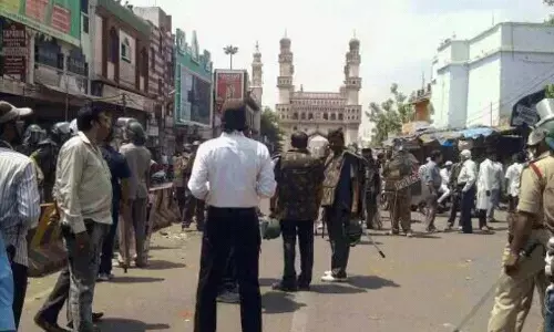 asaduddin owaisi, old city, hyderabad, tension, police