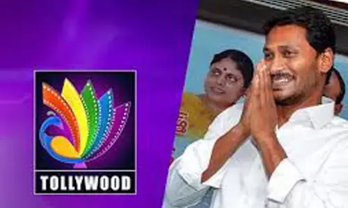 ys jagan, chiranjeevi, nagarjuna, tollywood, andhra pradesh